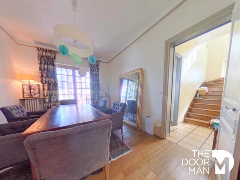 Maison - 150 m² - 9 pièces