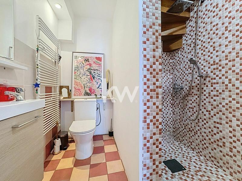 Maison - 179 m² - 6 pièces