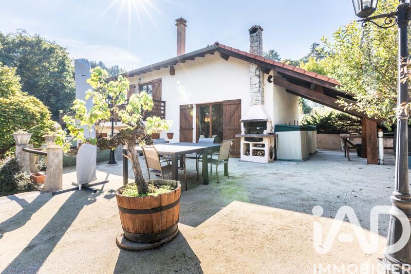 Maison de maîtres - 98 m² - 4 pièces