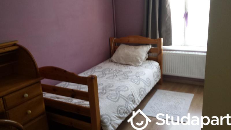 Chambre - 13 m² - 1 pièce