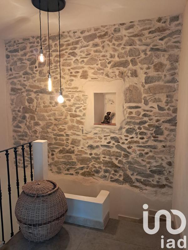 Maison de village - 181 m² - 7 pièces