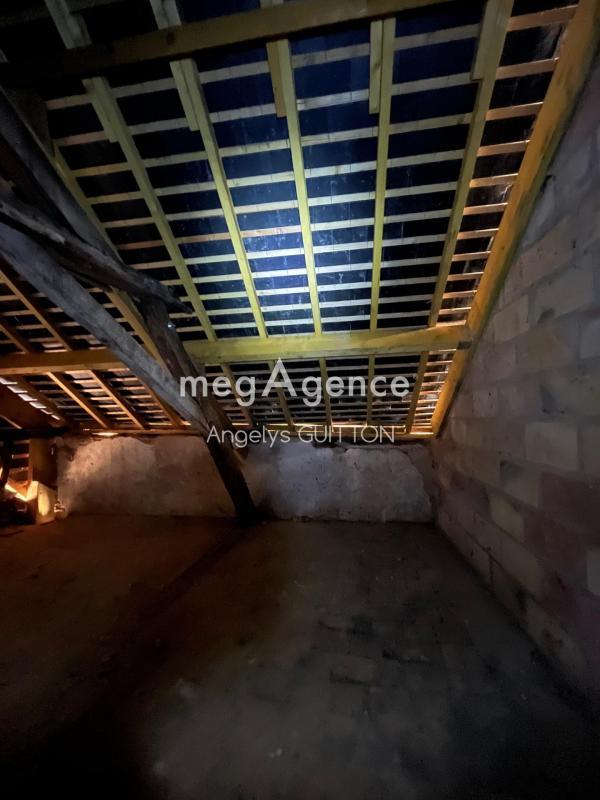 Maison ancienne - 180 m² - 8 pièces