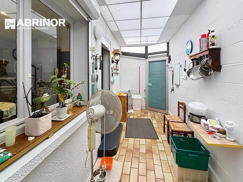 Maison - 96 m² - 5 pièces