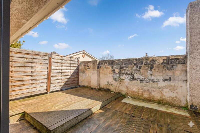 Maison - 103 m² - 5 pièces