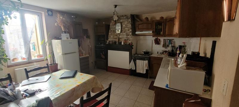 Maison de village - 101 m² - 6 pièces