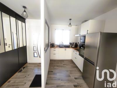 Maison - 94 m² - 5 pièces