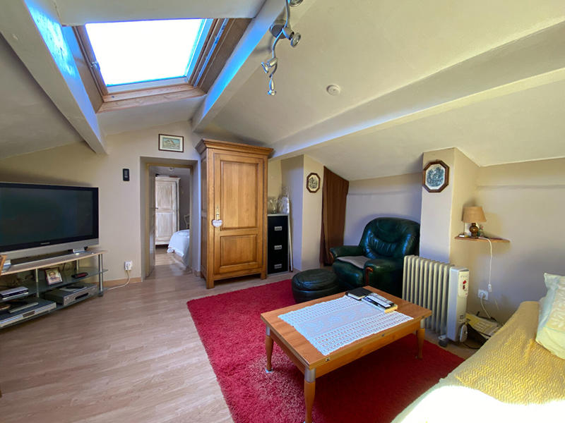 Maison - 64 m² - 4 pièces