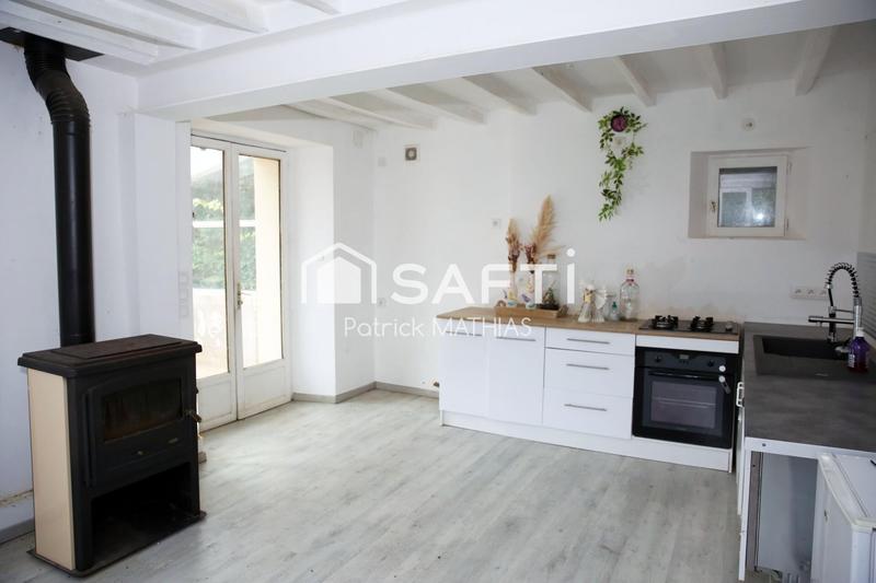 Maison - 85 m² - 5 pièces