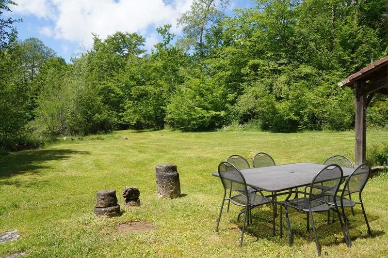 Moulin - 326 m² - 13 pièces