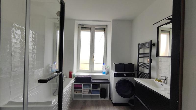 Appartement - 96 m² - 4 pièces