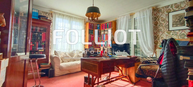 Maison - 185 m² - 6 pièces