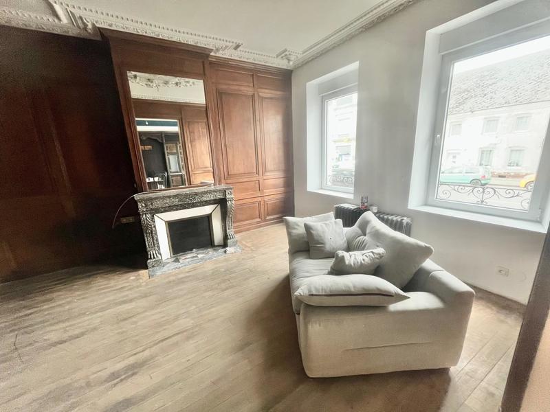 Immeuble - 170 m² - 10 pièces