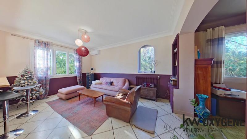 Maison - 144 m² - 6 pièces