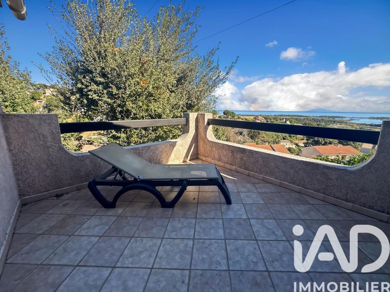 Maison - 225 m² - 7 pièces