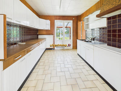 Maison - 83 m² - 5 pièces