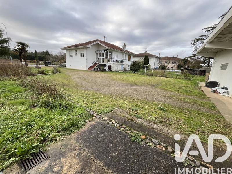 Maison - 95 m² - 5 pièces