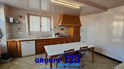 Maison - 133 m² - 6 pièces