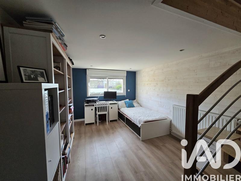 Maison - 199 m² - 7 pièces