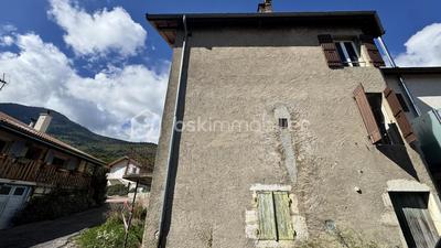 Maison de village - 138 m² - 6 pièces