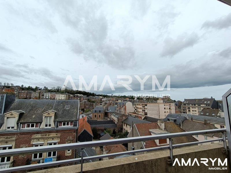 Appartement - 82 m² - 4 pièces