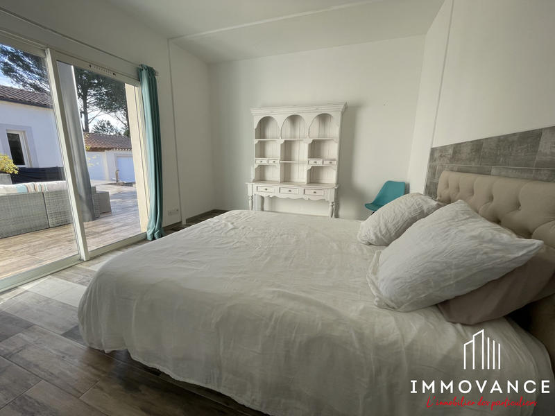 Villa - 210 m² - 6 pièces