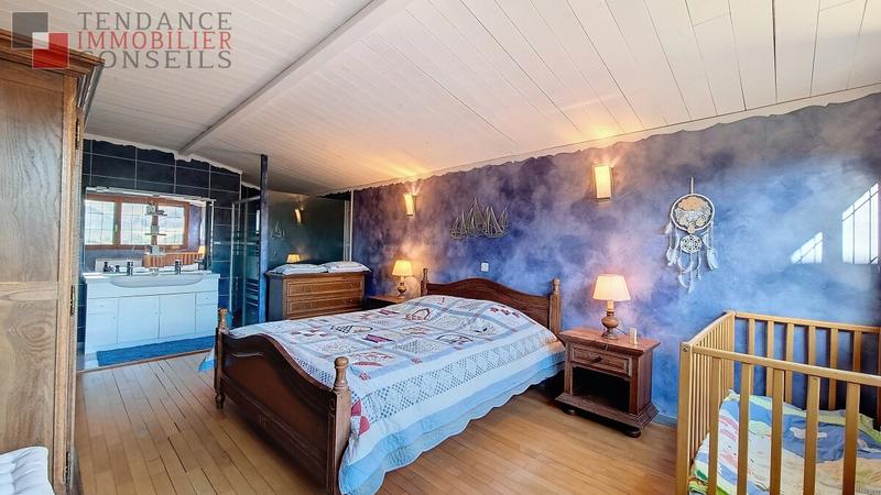 Propriété - 530 m² - 17 pièces