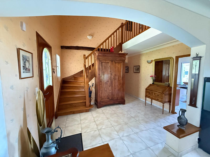 Maison - 174 m² - 6 pièces