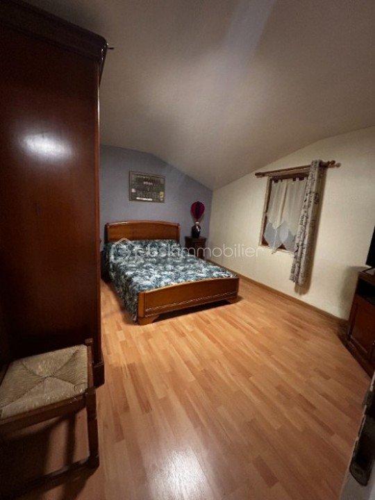 Maison de village - 190 m² - 12 pièces