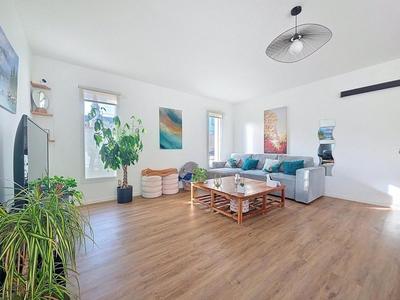 Maison - 89 m² - 5 pièces