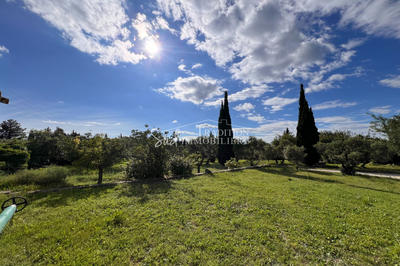 Maison - 180 m² - 10 pièces