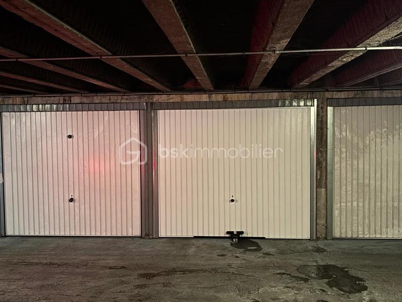 Appartement - 77 m² - 4 pièces