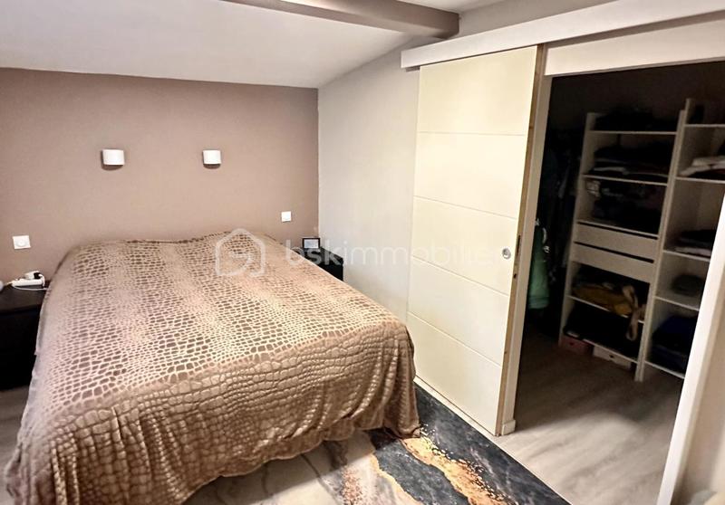 Maison traditionnelle - 110 m² - 5 pièces