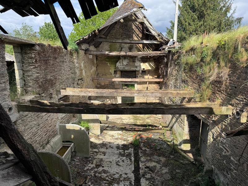 Maison - 278 m² - 1 pièce