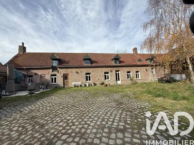 Maison - 240 m² - 7 pièces