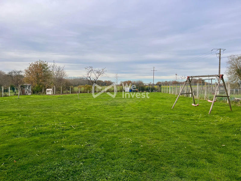 Maison - 180 m² - 8 pièces