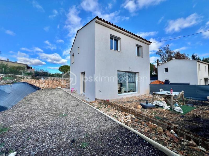 Maison - 89 m² - 4 pièces