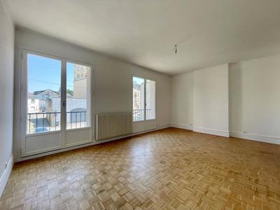 Appartement - 88 m² - 3 pièces