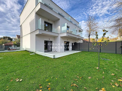 Appartement - 83 m² - 4 pièces