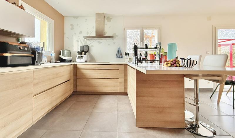 Maison - 190 m² - 7 pièces