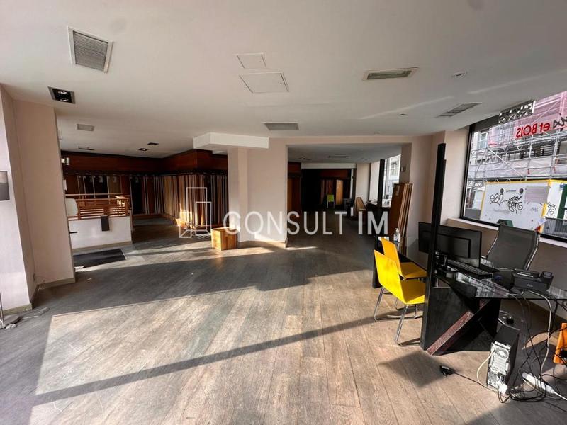 Local commercial - 123 m²