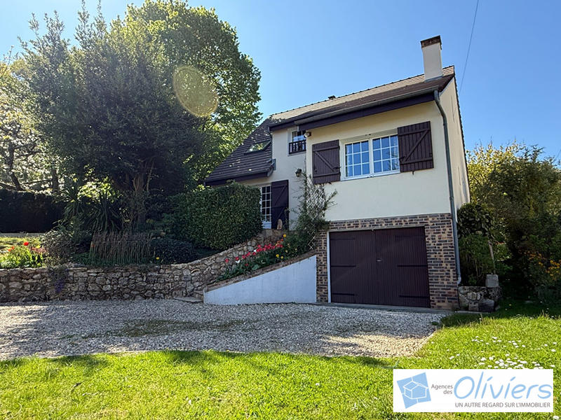 Maison - 142 m² - 6 pièces