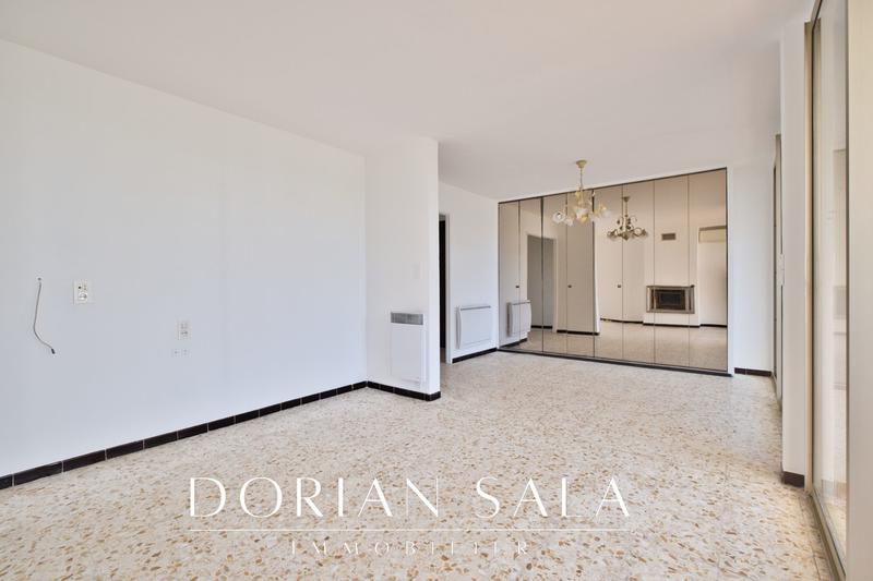 Appartement - 82 m² - 4 pièces