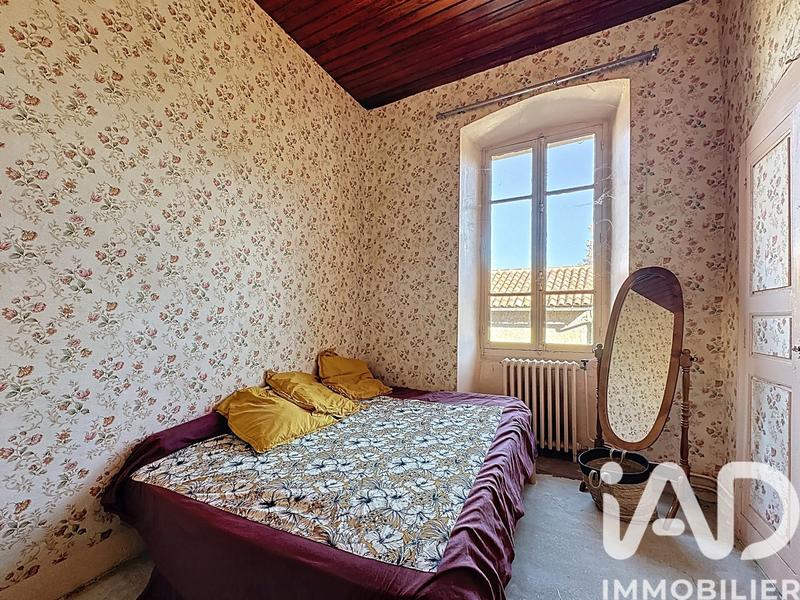 Maison de village - 180 m² - 7 pièces