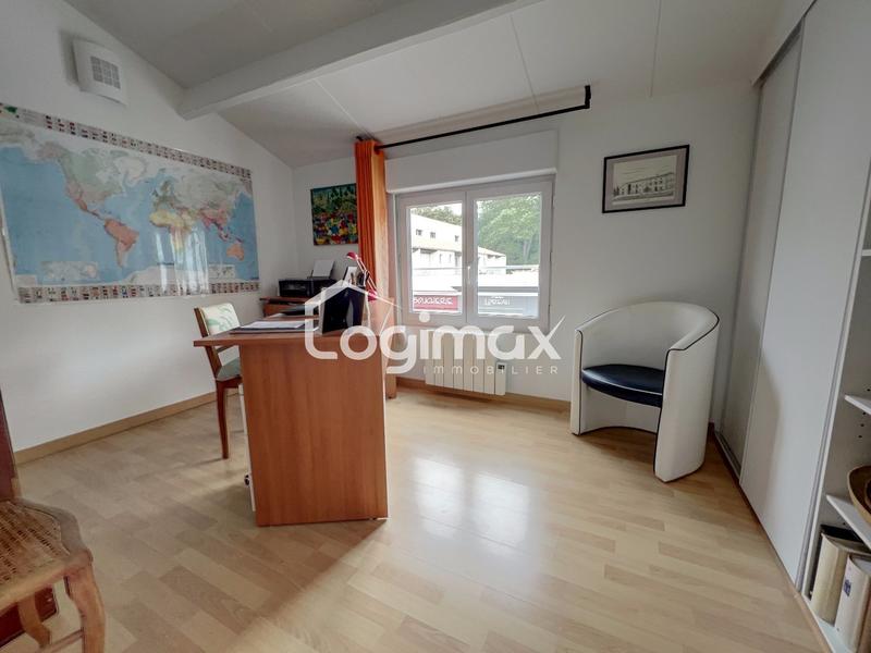 Maison - 143 m² - 5 pièces