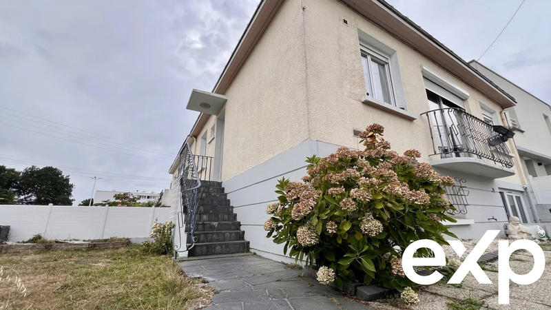 Maison - 137 m² - 6 pièces