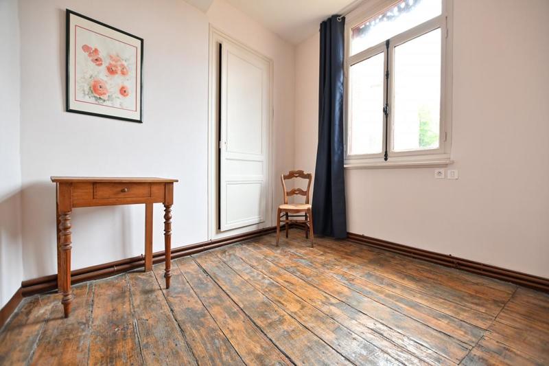 Maison - 184 m² - 6 pièces