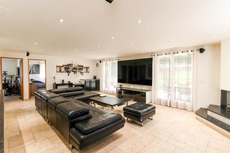 Maison - 93 m² - 3 pièces