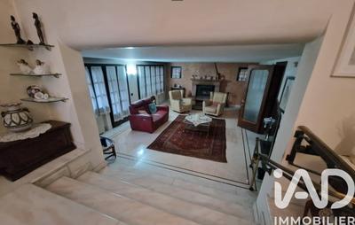 Maison - 170 m² - 7 pièces