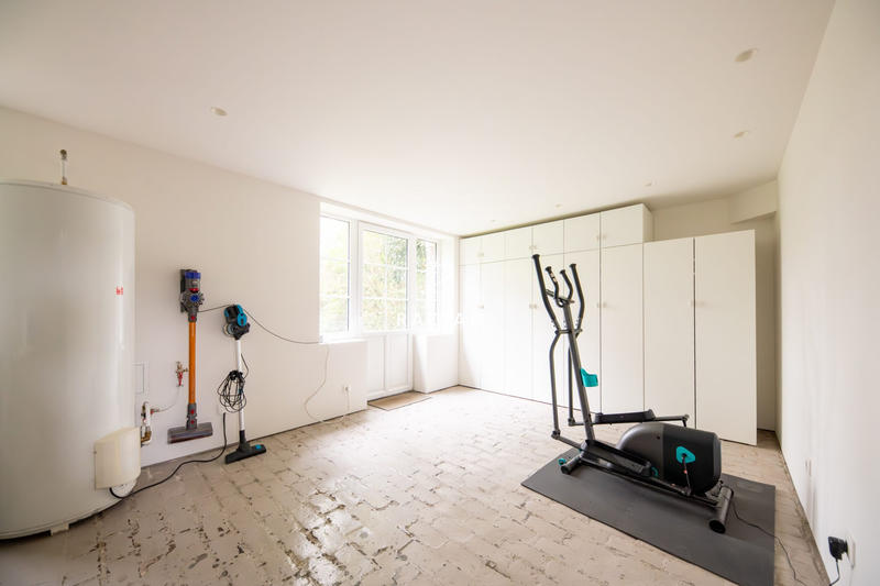 Maison - 224 m² - 7 pièces