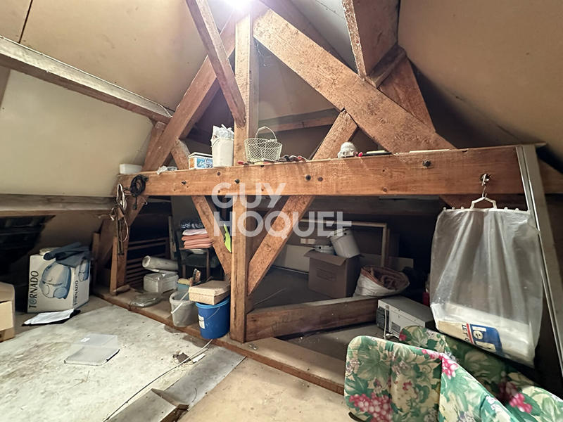 Maison - 89 m² - 5 pièces